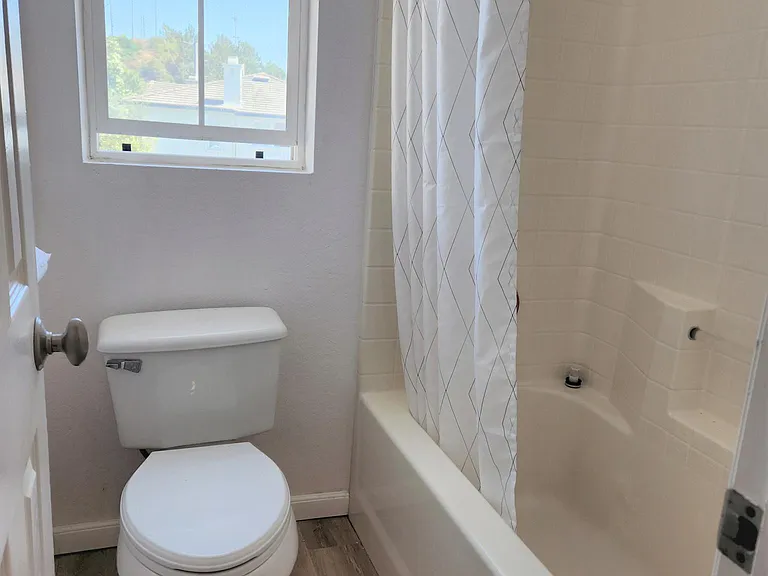 4316 Calle Mar De Ballenas — Photo 22