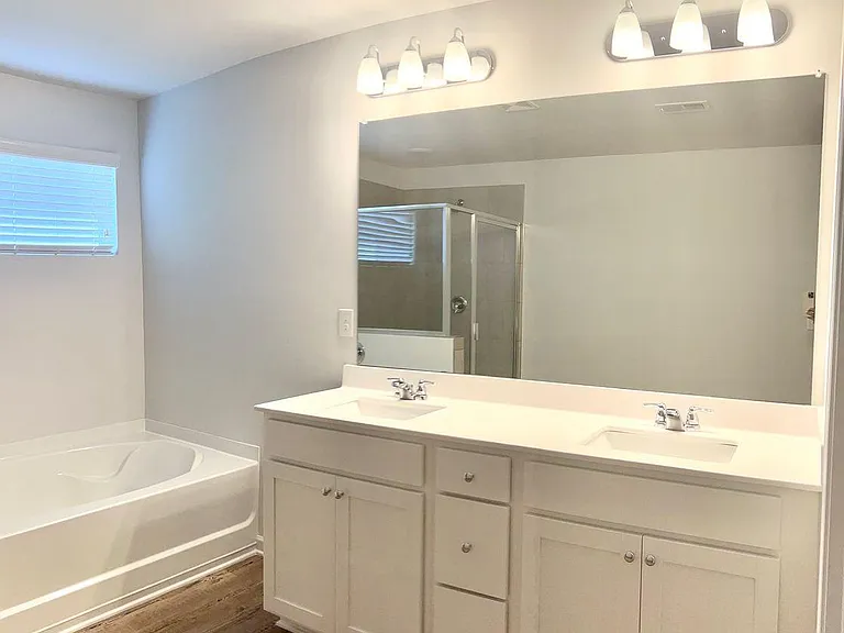 122 Founders Dr #42 — Photo 11