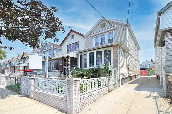 1st image of 101-57 126th St