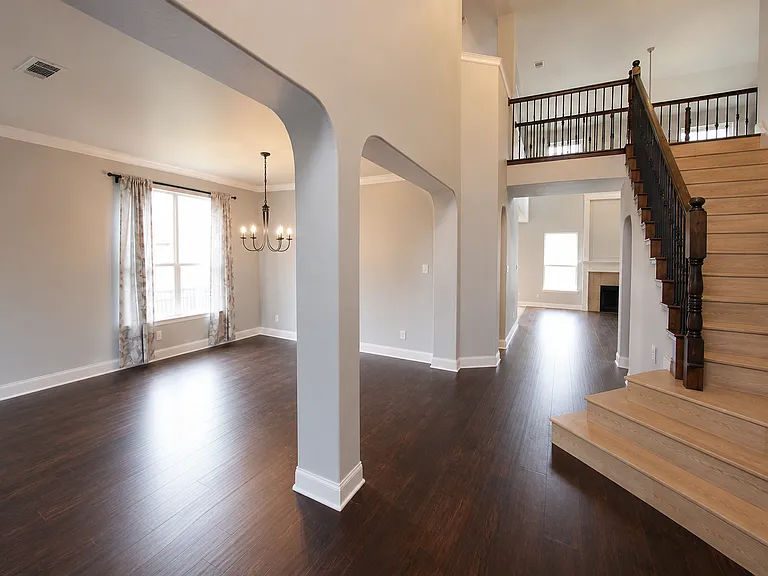 3500 Delaney Dr — Photo 3