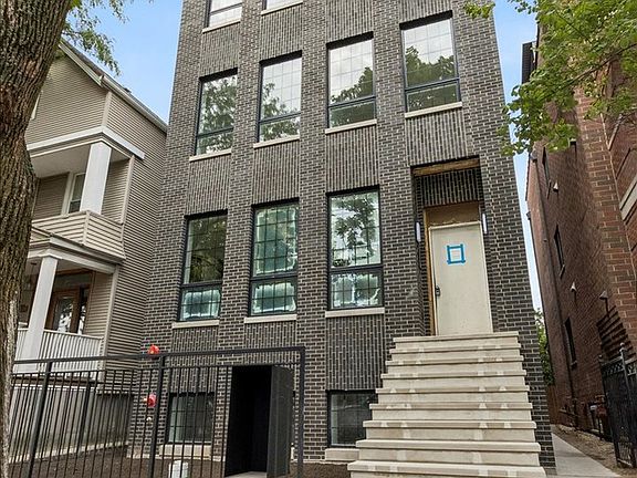2nd image of 3820 N Damen Ave #2