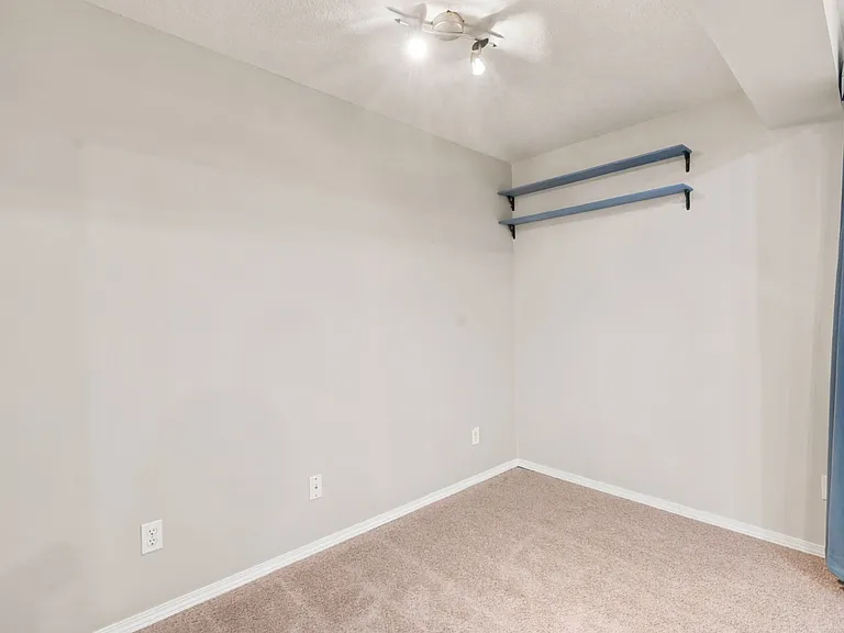 88 Rockyledge Cres NW #88 — Photo 28