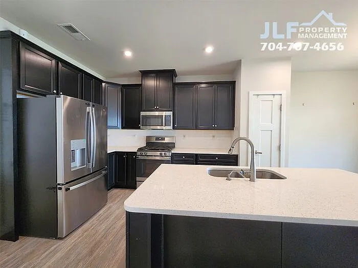 10412 Dalton Woods Ct — Photo 5