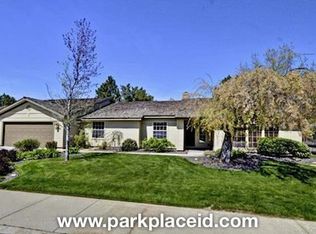 6072 W Plantation Ln, Garden City, ID 83703