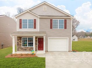 329 Oakbranch Rd #13, Arden, NC 28704