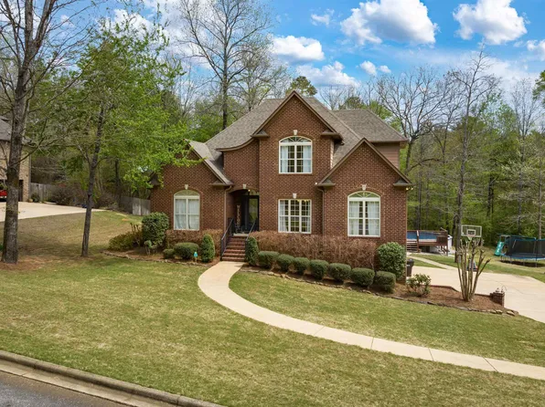 7520 Colonial Trace Cir, Bessemer, AL 35022