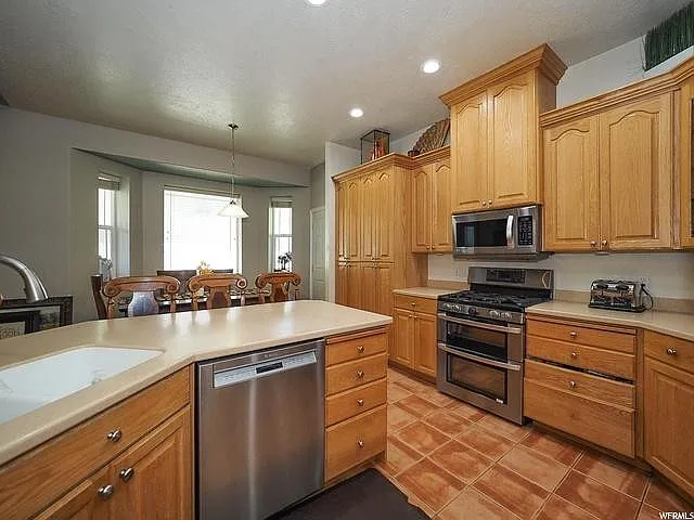 10313 N 6530 W — Photo 25