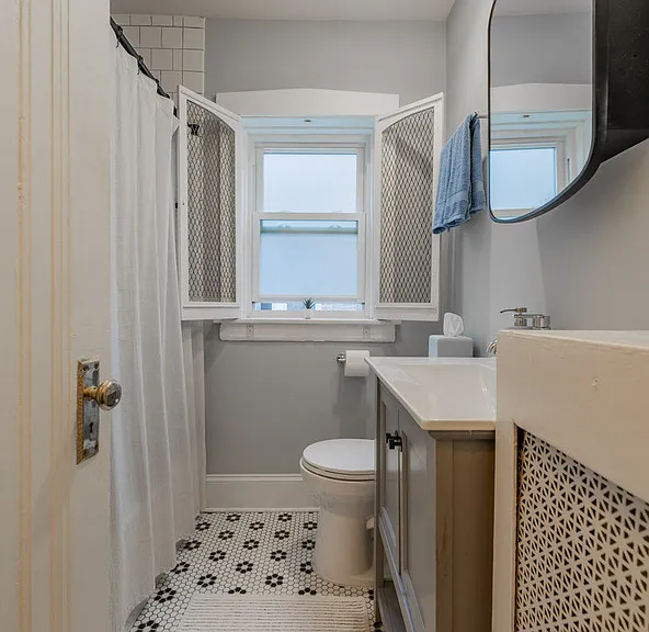 1318 Dewey Ave #2 — Photo 10
