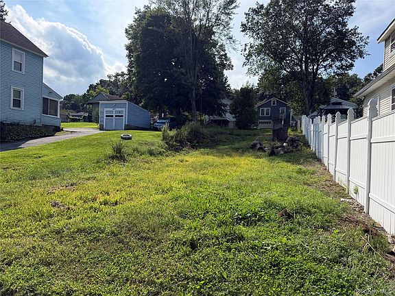 2nd image of 93 Fowler Avenue