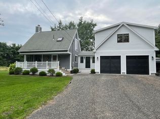 64 County Rd, Scarborough, ME 04074
