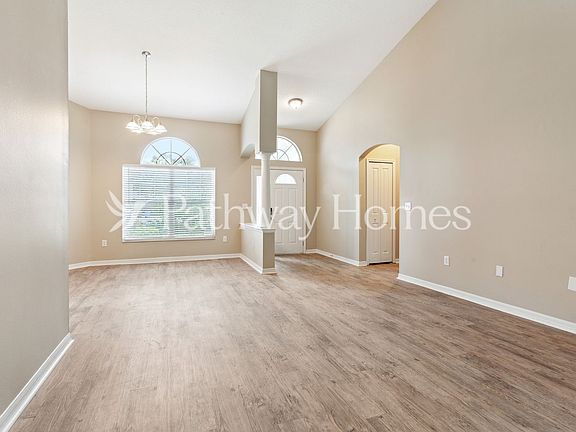 3rd image of 10217 Newington Pl