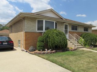 7742 S Octavia Ave, Bridgeview, IL 60455