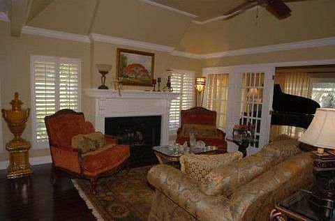 5th image of 6061 Lexington Park