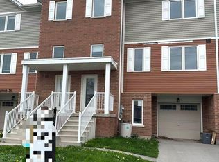 27 Denistoun St, Welland, ON L3C 0H6