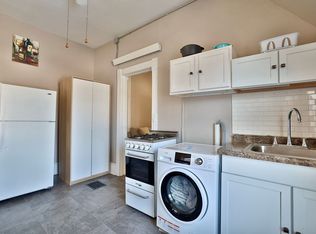 Lyndale Livings, Minneapolis, MN 55408