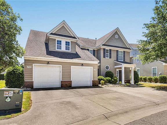 2nd image of 3750 Pear Orchard Way