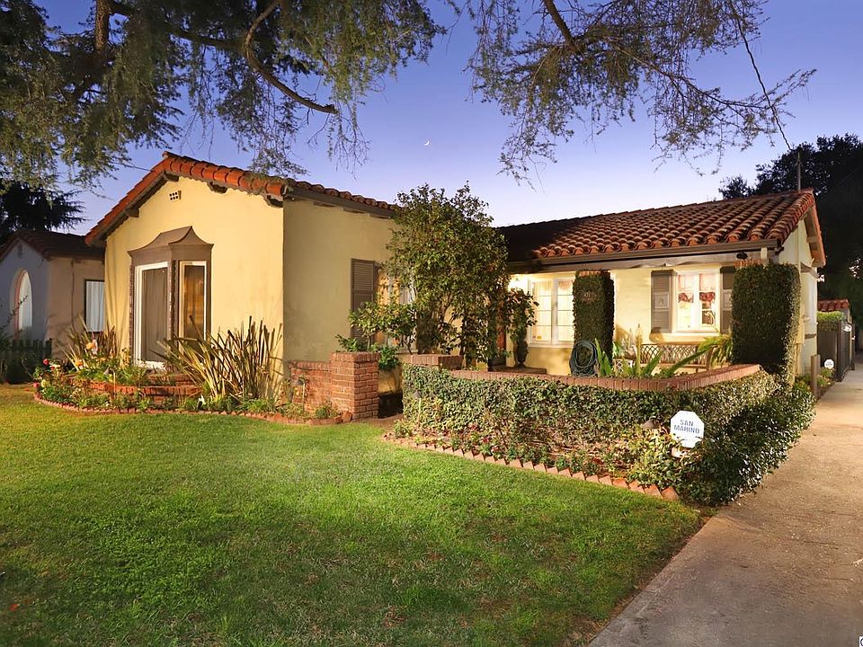 1st image of 421 Hill Dr