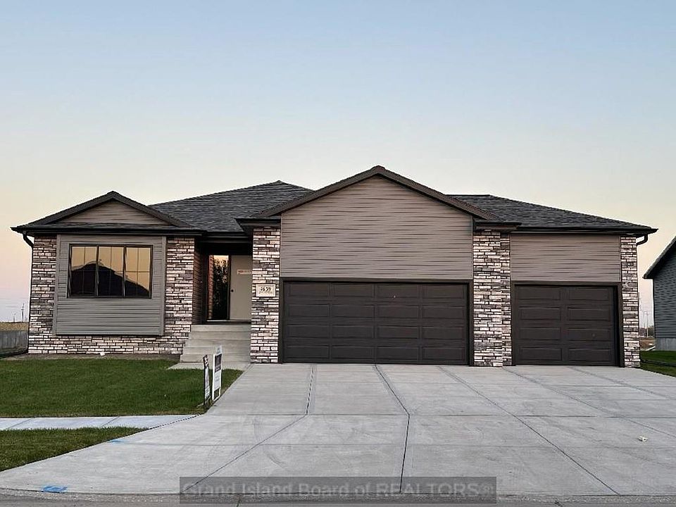1639 Stonewood Ave, Grand Island, NE 68803 Zillow