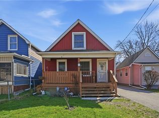 34 Vine St S, Saint Catharines, ON