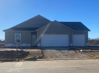 301 N Woodstone, Derby, KS 67037