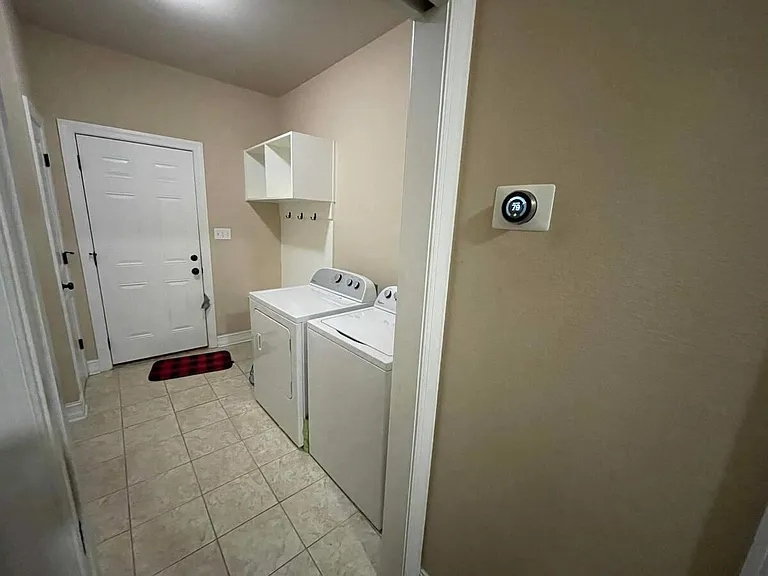 2629 NE Opequon Bnd — Photo 23