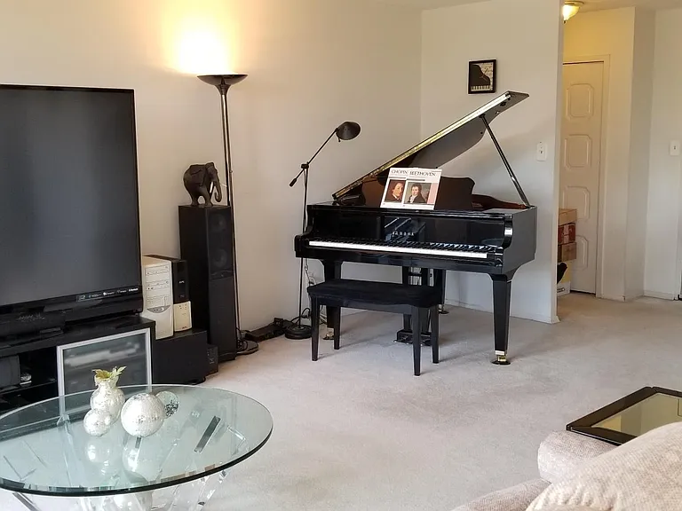 5225 Pooks Hill Rd #918 — Photo 7