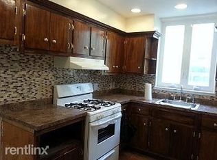 1754 Bay Ridge Pkwy, Brooklyn, NY 11204