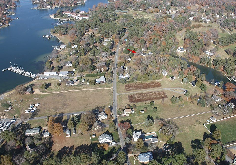 811 King Carter Dr Irvington, VA Zillow Apartments for Rent in