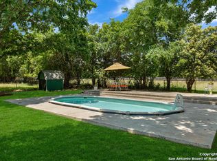130 Chesterna Dr, Boerne, TX 78006