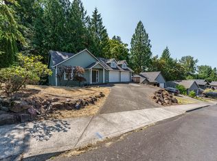 124 Cedar Falls Dr, Kelso, WA 98626