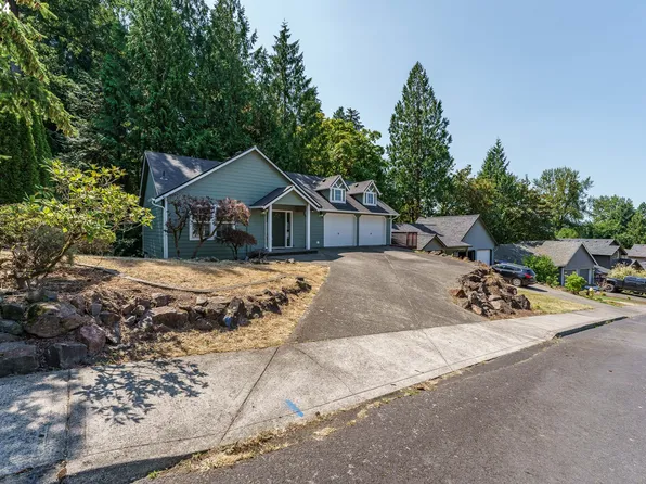 124 Cedar Falls Dr, Kelso, WA 98626