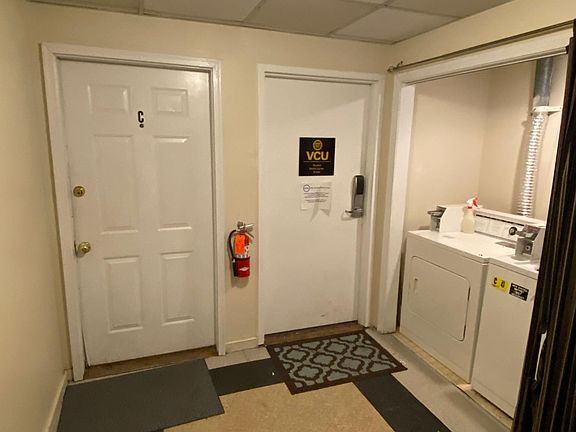 4th image of 815 W Broad St APT C