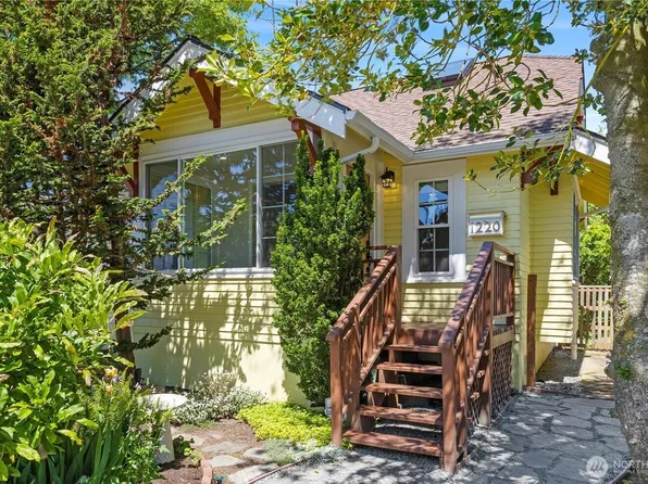 1220 SW Orchard Street, Seattle, WA 98106