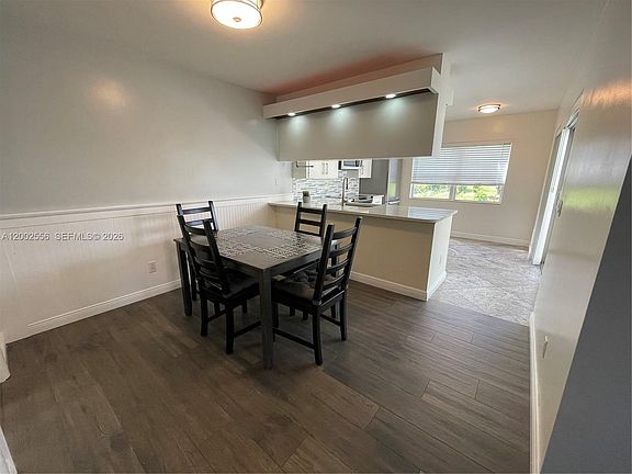 4th image of 5801 Wheatley Ct