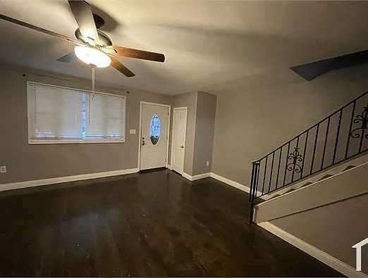 4 bed, 1600 sqft, $2,300 — Photo 2