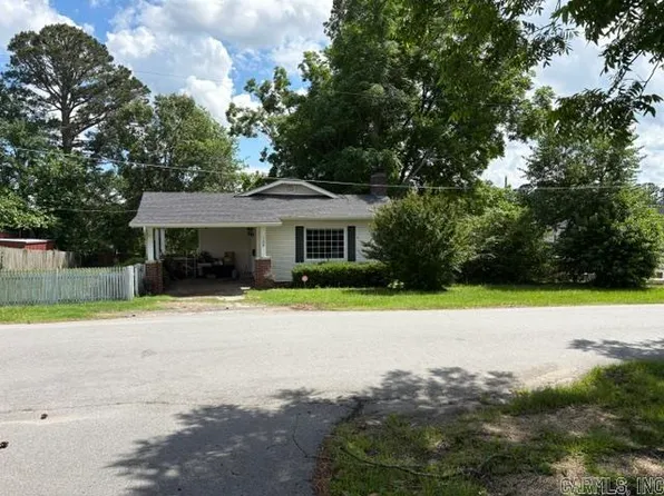 109 W Holly St, Sheridan, AR 72150