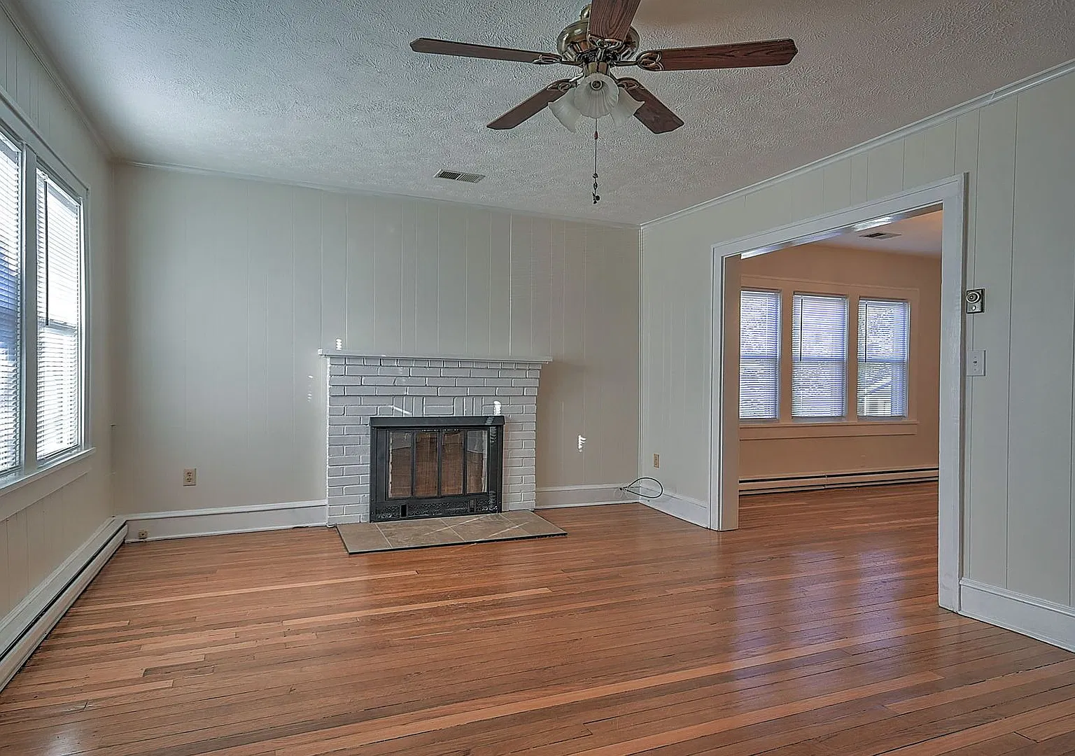 Single family Home — Photo 3
