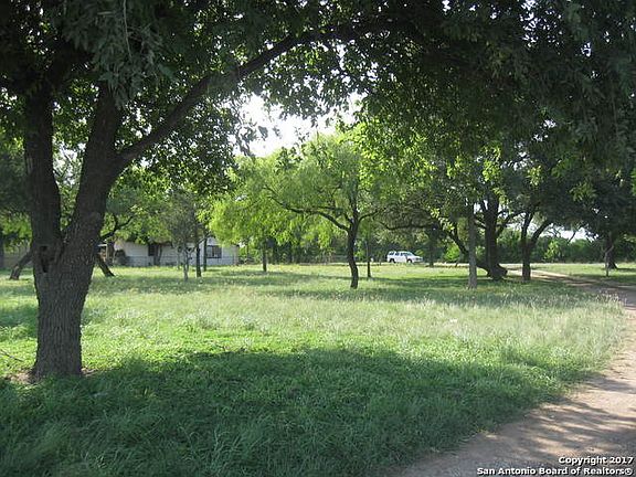 3rd image of 5006 Alma Dr