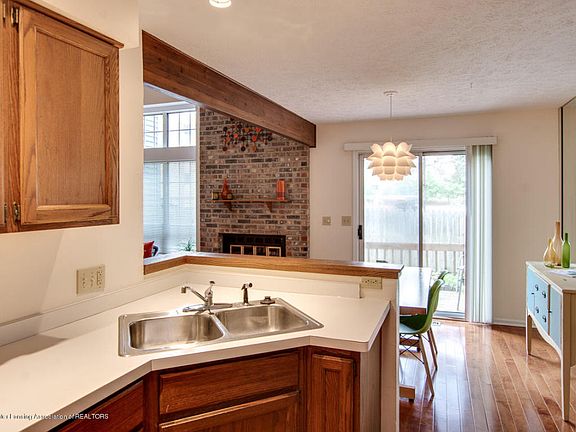 5th image of 1710 Whitegate Ln