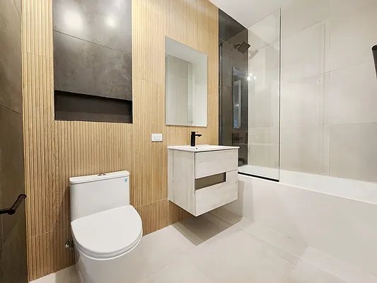 Rented by RELEASE NY | media 6