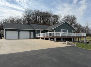 W27381 Lewis Valley Rd, Arcadia, WI 54612