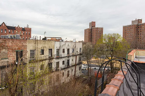 Rented by Owner | media 9