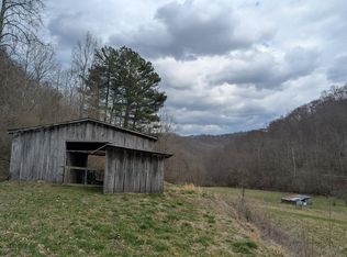 456 Arnetts Fork Rd, Big Creek, KY 40914