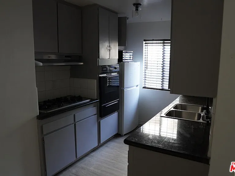 912 Hilldale Ave #3 — Photo 5