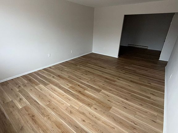 5th image of 5303 Harding Hwy APT 305