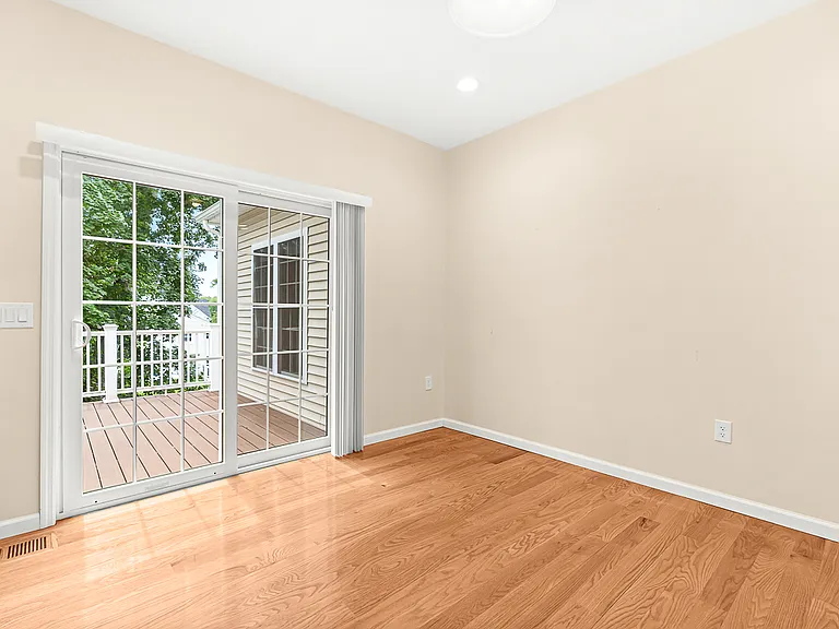 18 Grant Rd — Photo 18