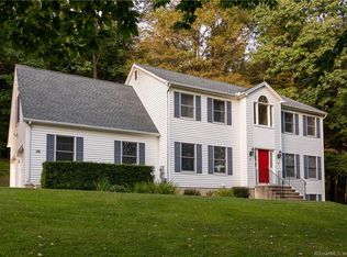 36 Burnham Rd, New Milford, CT 06776