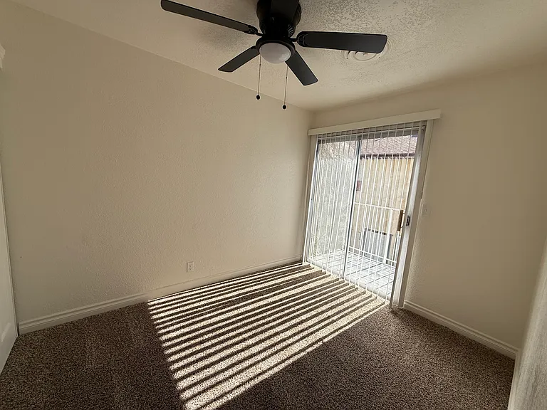 509 E Ridgecrest Blvd #B — Photo 21