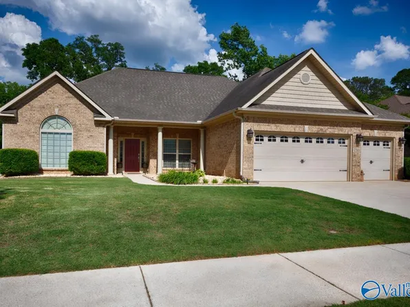 7311 Sanctuary Cove Dr SE, Owens Cross Roads, AL 35763