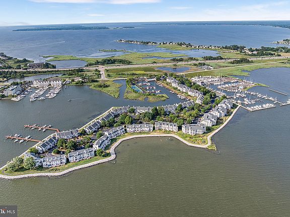 2nd image of 1109 Oyster Cove Dr